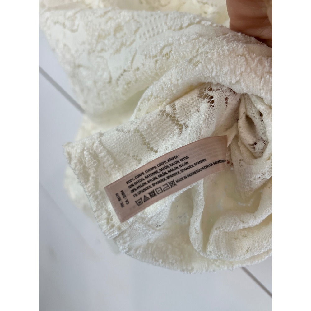 NWT Anthropologie Pure + Good Floral Lace Top Small Coquette fairy quiet luxury - Picture 4 of 7